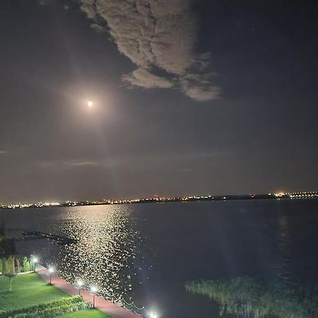 Deluxe Lake View Mamaia Dış mekan fotoğraf