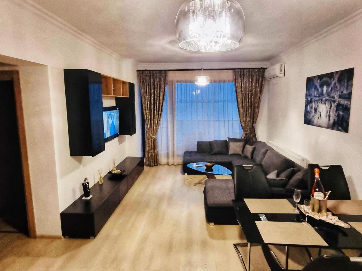 Deluxe Lake View Mamaia Dış mekan fotoğraf