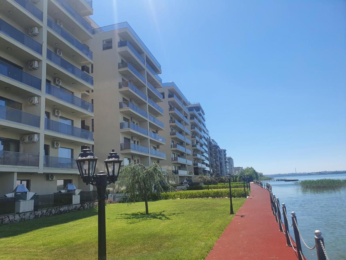 Deluxe Lake View Mamaia Dış mekan fotoğraf