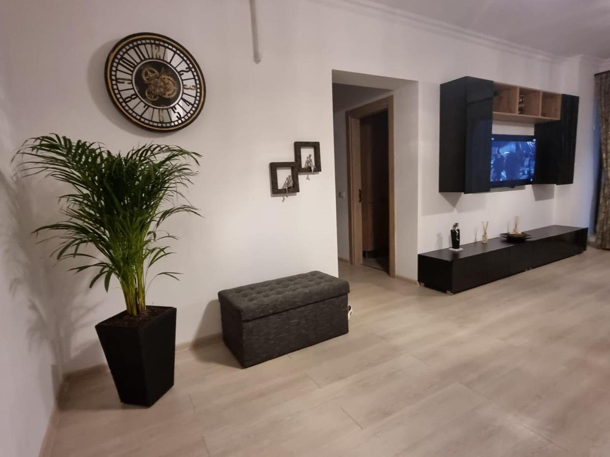 Deluxe Lake View Mamaia Dış mekan fotoğraf